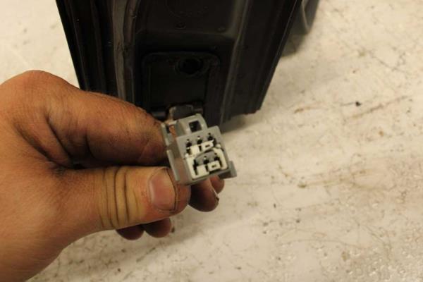 RETROVISEUR DROIT ELECTRIQUE FORD - Vue 3